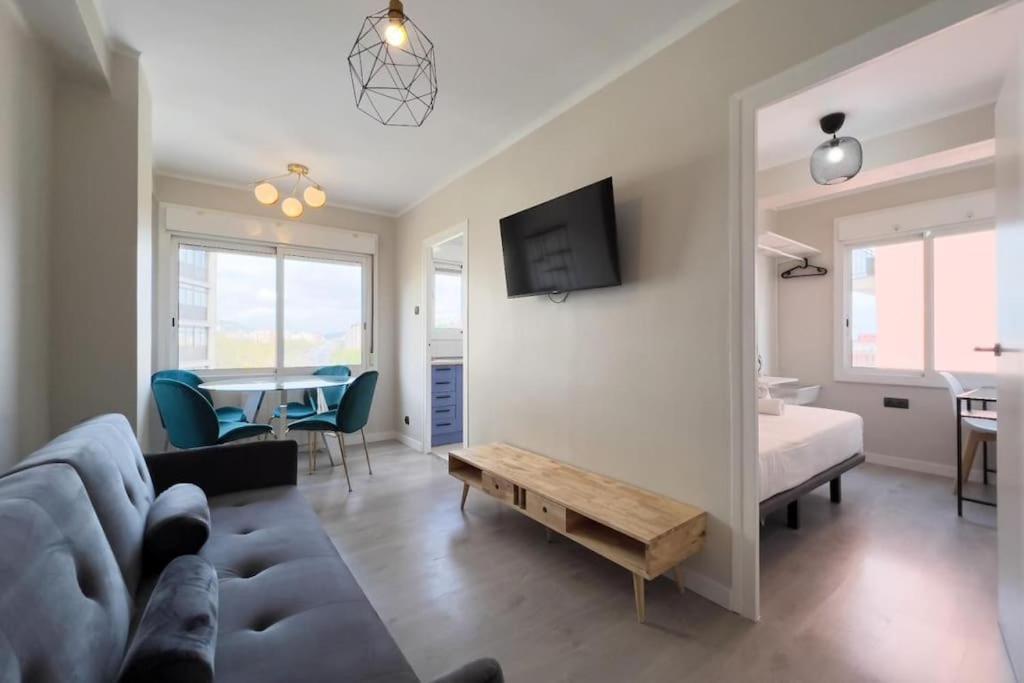 Bebarceloner Sant Andreu Apartments - 3 Bedrooms 외부 사진