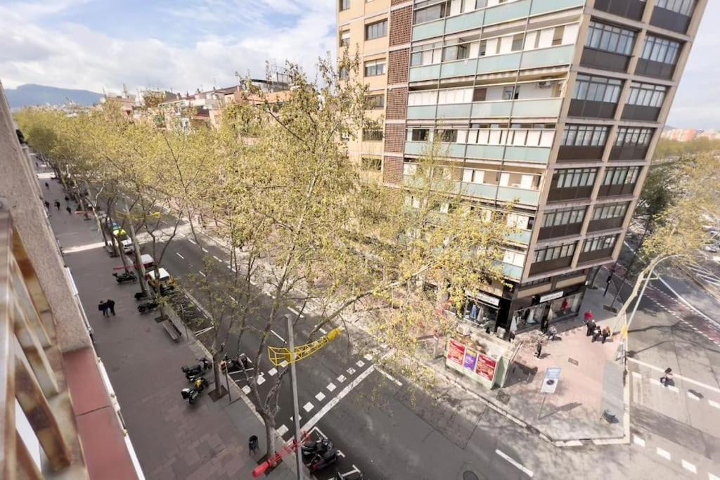 Bebarceloner Sant Andreu Apartments - 3 Bedrooms 외부 사진