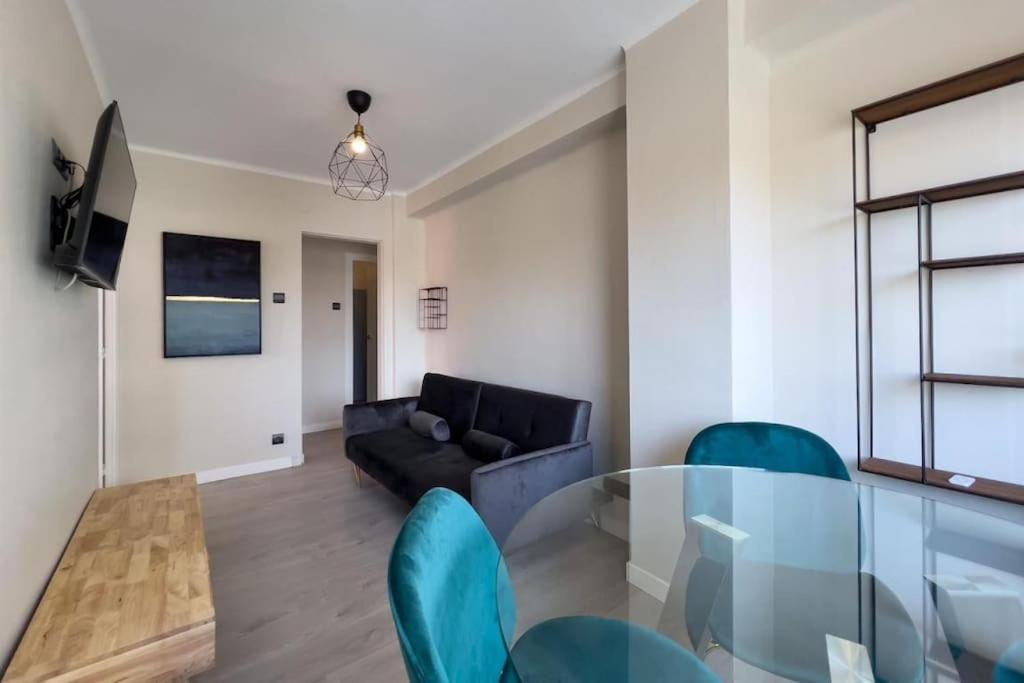 Bebarceloner Sant Andreu Apartments - 3 Bedrooms 외부 사진